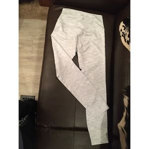 Lululemon Wunder Under high-rise leggings
